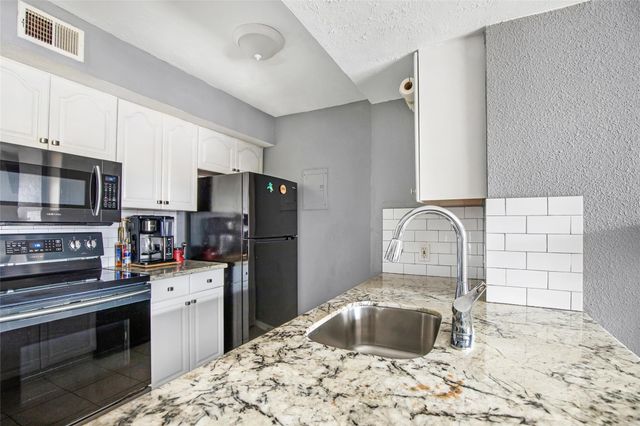 1505 Ward Road 232, Baytown, TX 77520