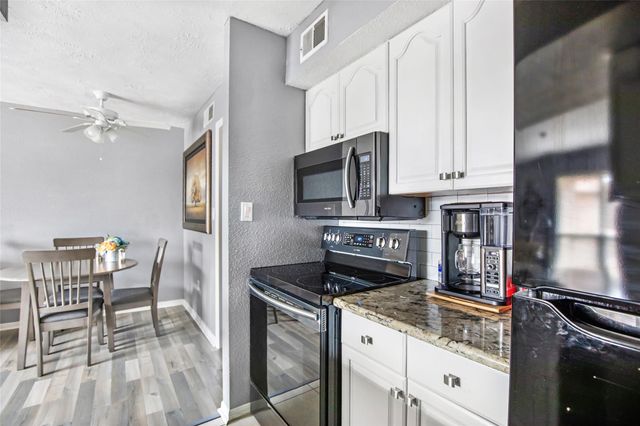 1505 Ward Road 232, Baytown, TX 77520