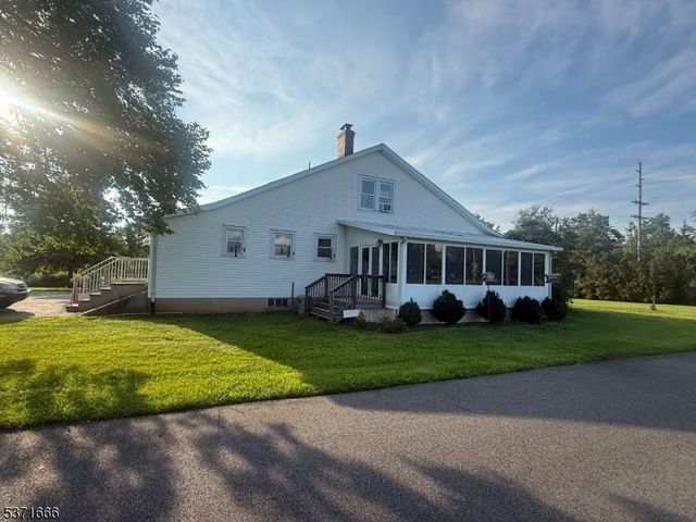 132 Hillsborough Rd, Hillsborough Twp., NJ 08844