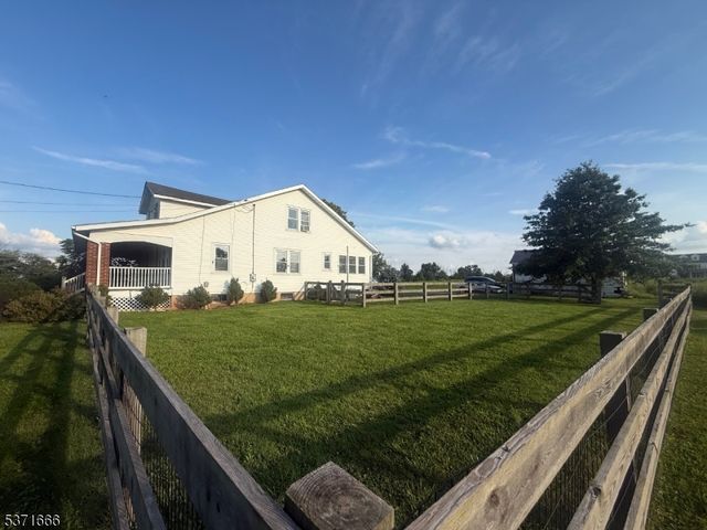 132 Hillsborough Rd, Hillsborough Twp., NJ 08844