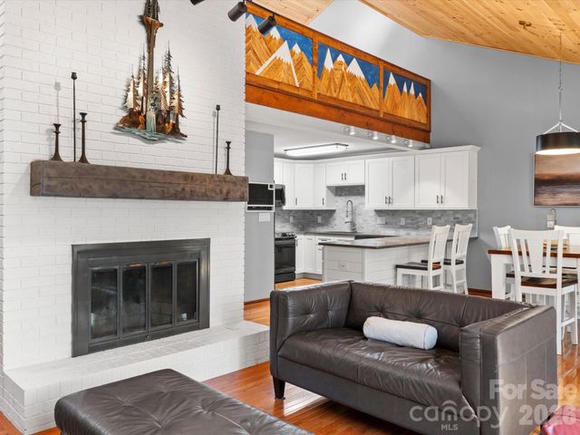 504 Woodfield Drive, Asheville, NC 28803