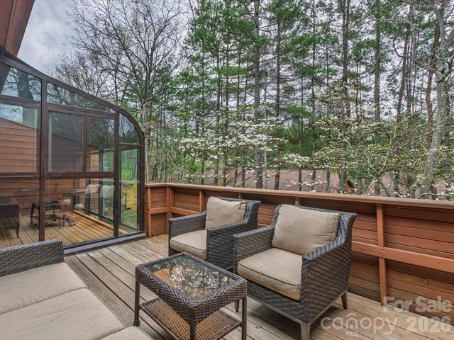 504 Woodfield Drive, Asheville, NC 28803