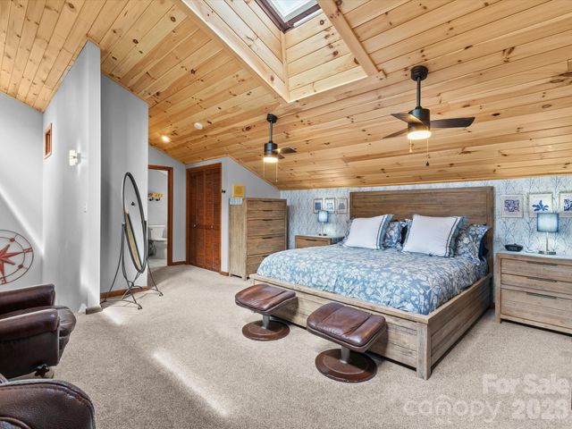 504 Woodfield Drive, Asheville, NC 28803
