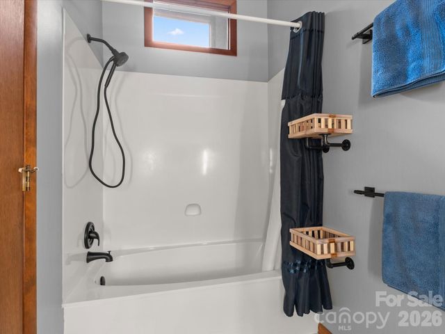 504 Woodfield Drive, Asheville, NC 28803