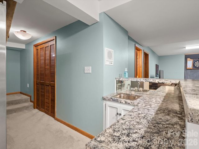 504 Woodfield Drive, Asheville, NC 28803