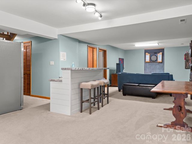 504 Woodfield Drive, Asheville, NC 28803