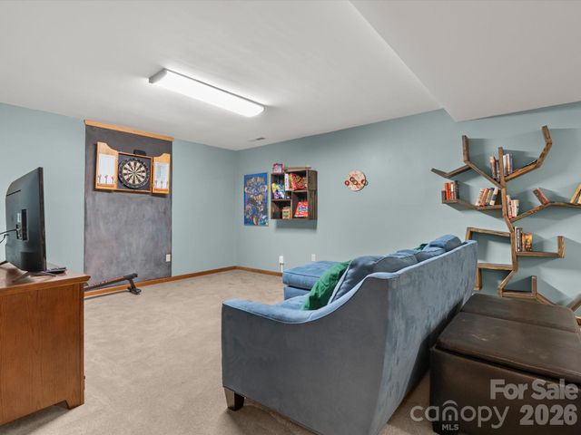 504 Woodfield Drive, Asheville, NC 28803