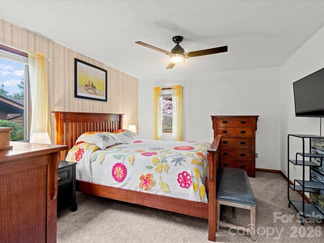 504 Woodfield Drive, Asheville, NC 28803