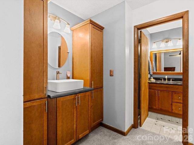 504 Woodfield Drive, Asheville, NC 28803