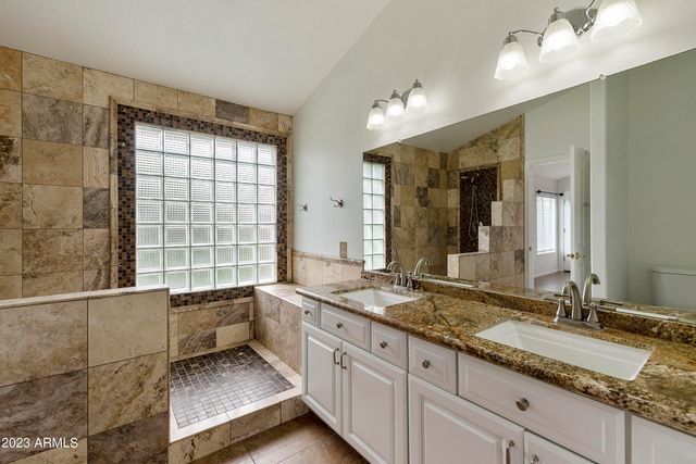 4611 E FERNWOOD Court, Cave Creek, AZ 85331