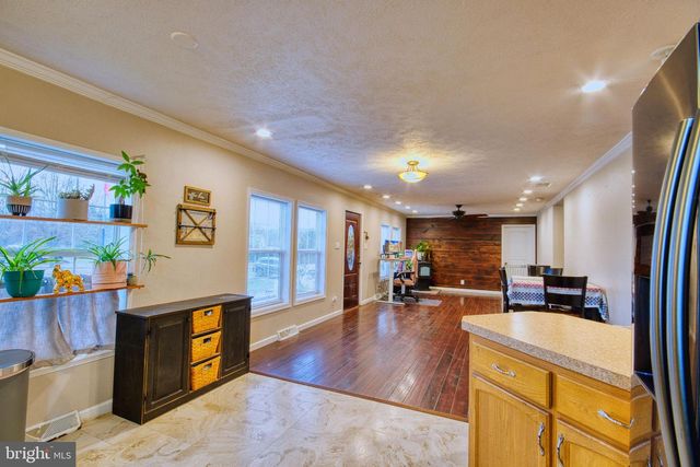 343 DARK HOLLOW RD, Shermans Dale, PA 17090