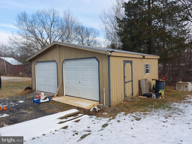 343 DARK HOLLOW RD, Shermans Dale, PA 17090