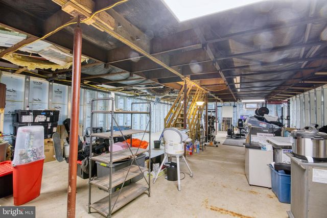 343 DARK HOLLOW RD, Shermans Dale, PA 17090