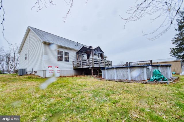 343 DARK HOLLOW RD, Shermans Dale, PA 17090
