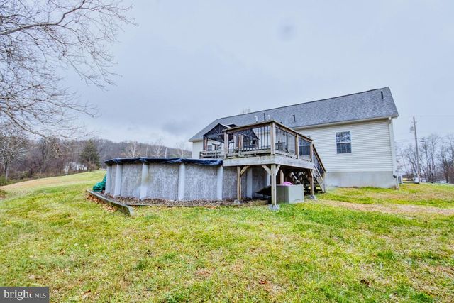 343 DARK HOLLOW RD, Shermans Dale, PA 17090