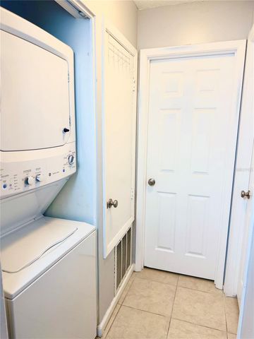 1415 EASTON STREET, Orlando, FL 32825