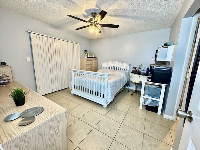 1415 EASTON STREET, Orlando, FL 32825