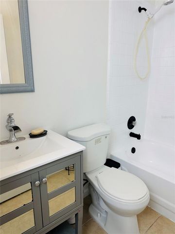 1415 EASTON STREET, Orlando, FL 32825