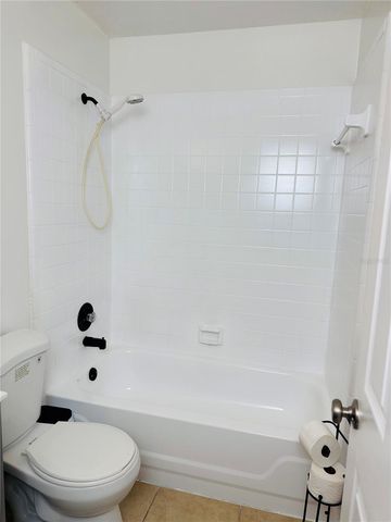 1415 EASTON STREET, Orlando, FL 32825