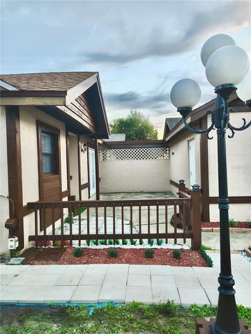 1415 EASTON STREET, Orlando, FL 32825