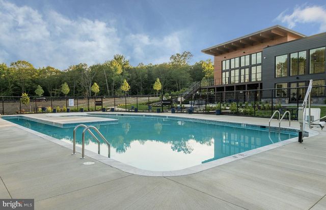1162 CRESTED WOOD DR, Laurel, MD 20724