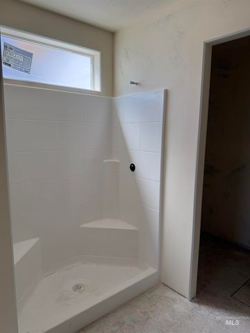 1321 18th Ave E, Jerome, ID 83338