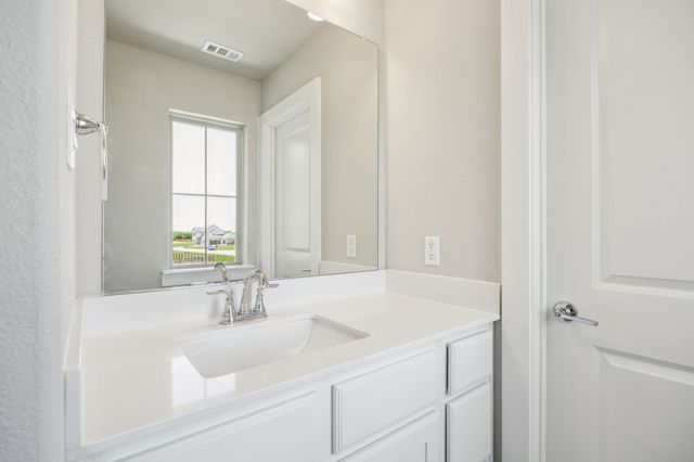 4561 Cowboss Road, Waxahachie, TX 75165