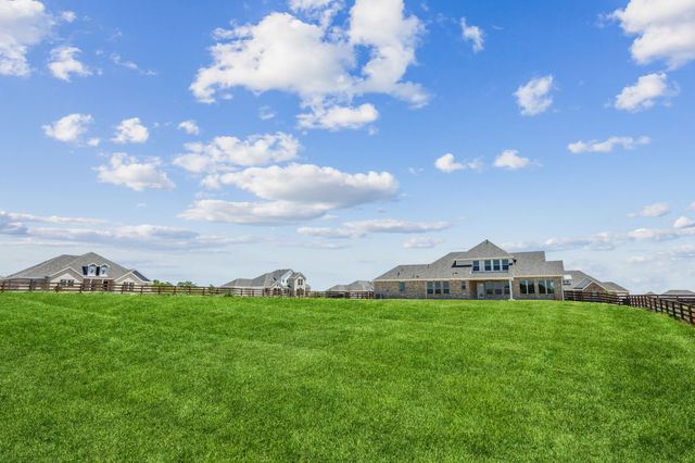 4561 Cowboss Road, Waxahachie, TX 75165