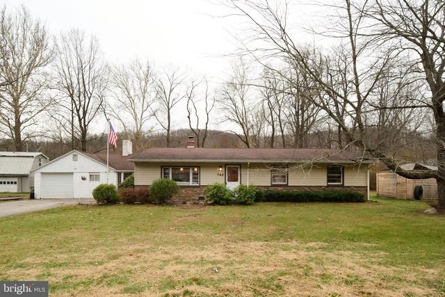 744 RUNVILLE RD, Bellefonte, PA 16823