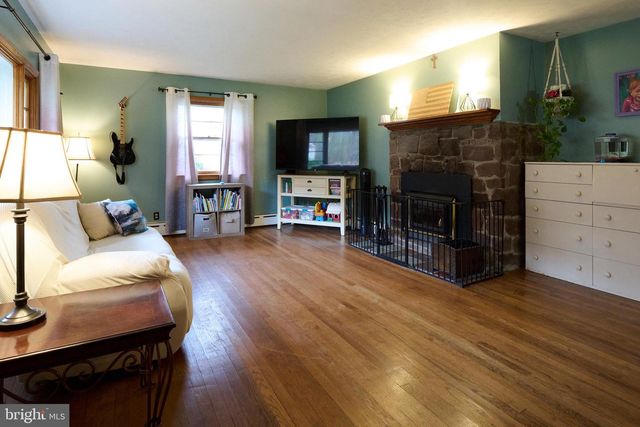 744 RUNVILLE RD, Bellefonte, PA 16823