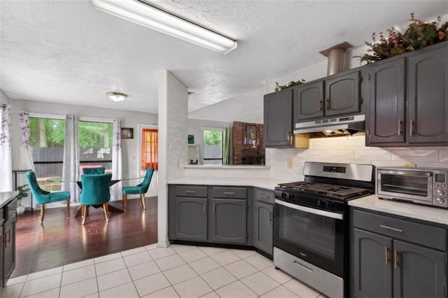 7042 Ivy Pointe Row, Austell, GA 30168