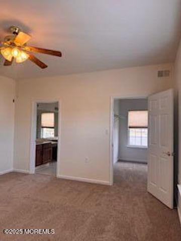 7 Chaminox Court, Manchester, NJ 08759