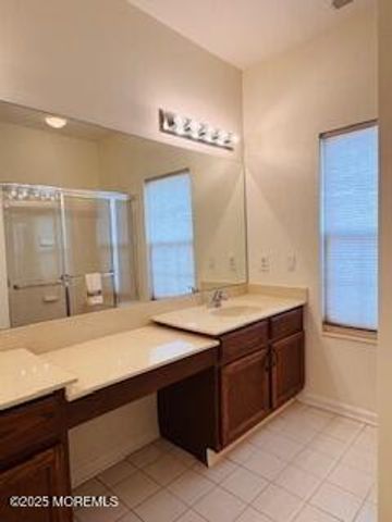 7 Chaminox Court, Manchester, NJ 08759