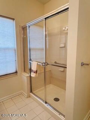 7 Chaminox Court, Manchester, NJ 08759