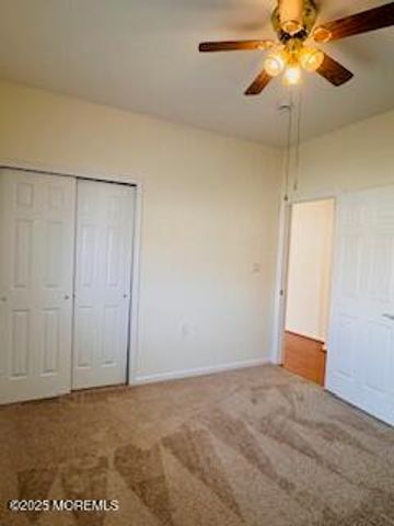 7 Chaminox Court, Manchester, NJ 08759