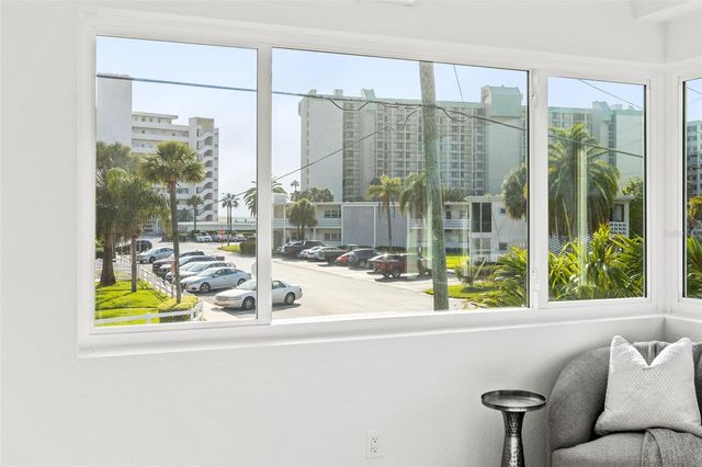 650 70TH AVENUE, St Pete Beach, FL 33706