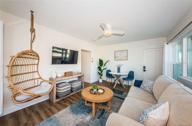 650 70TH AVENUE, St Pete Beach, FL 33706