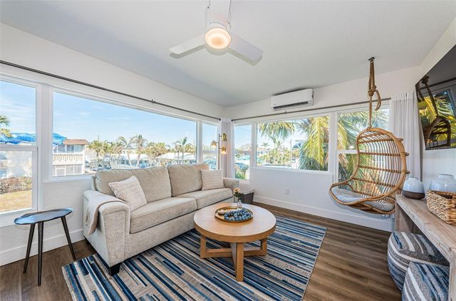 650 70TH AVENUE, St Pete Beach, FL 33706