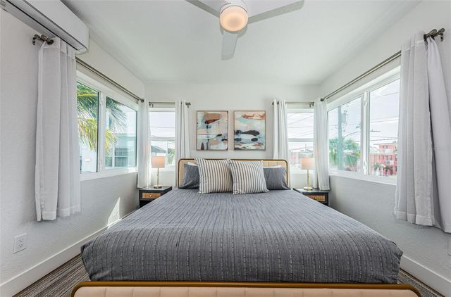 650 70TH AVENUE, St Pete Beach, FL 33706