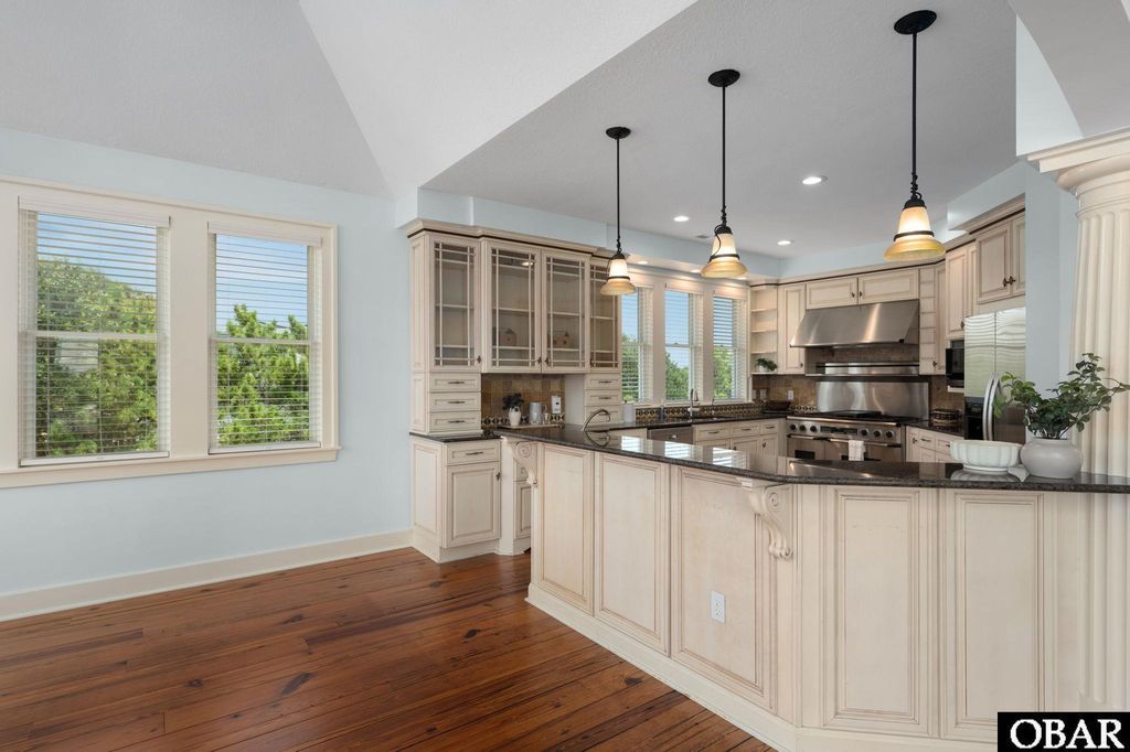 Image 14 of property listing at 337 Sea Oats Trail Lot 7, Southern Shores, NC 27949