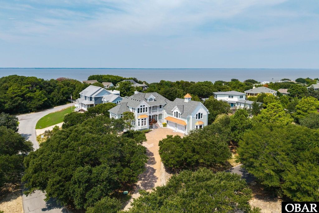 Image 3 of property listing at 337 Sea Oats Trail Lot 7, Southern Shores, NC 27949