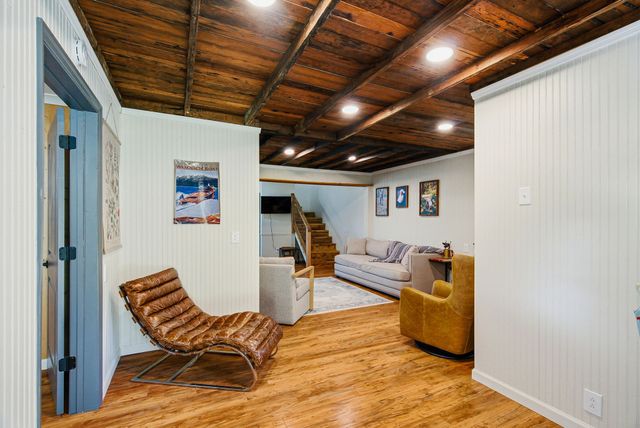 100 Breeze Inn Rd, Castalian Springs, TN 37031