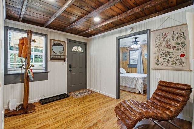 100 Breeze Inn Rd, Castalian Springs, TN 37031