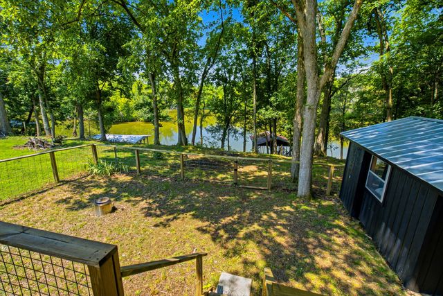 100 Breeze Inn Rd, Castalian Springs, TN 37031