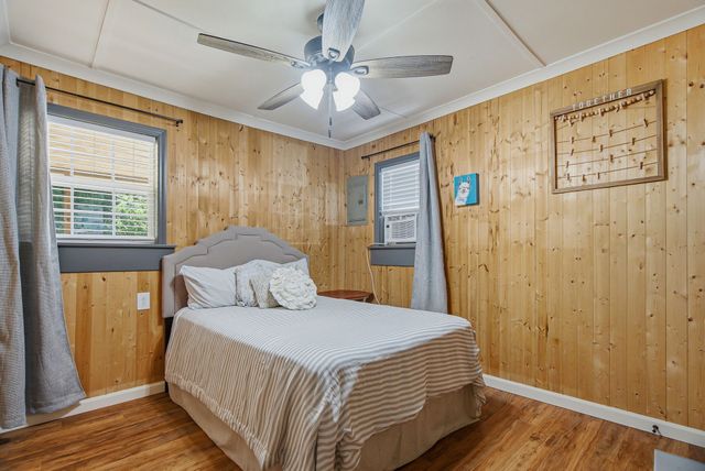 100 Breeze Inn Rd, Castalian Springs, TN 37031