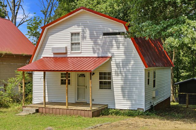 100 Breeze Inn Rd, Castalian Springs, TN 37031