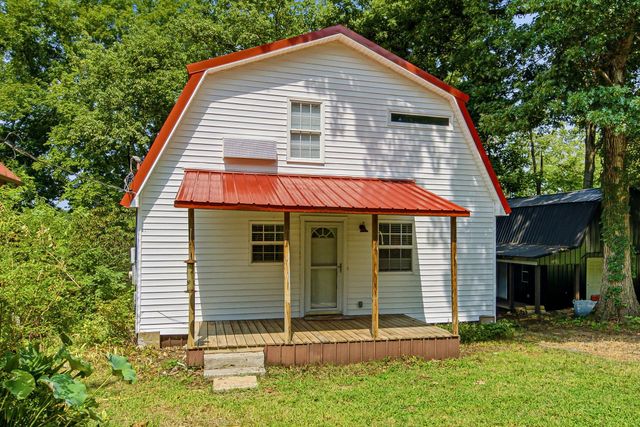 100 Breeze Inn Rd, Castalian Springs, TN 37031