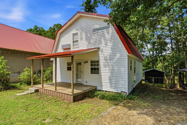 100 Breeze Inn Rd, Castalian Springs, TN 37031
