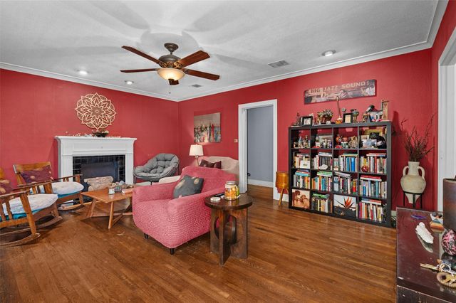 281 Carrollton, Shreveport, LA 71105
