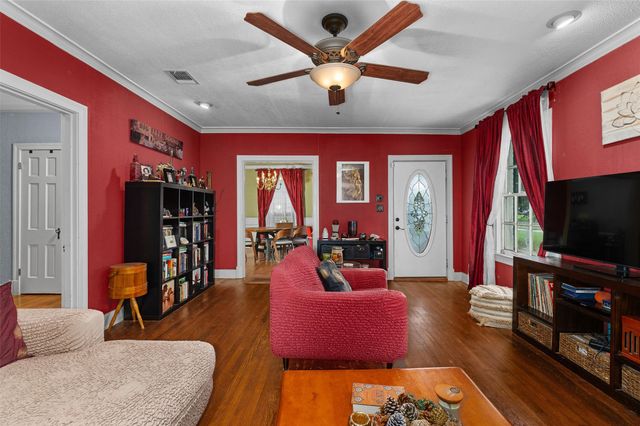 281 Carrollton, Shreveport, LA 71105